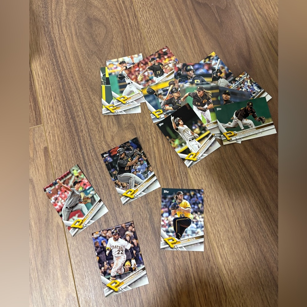 Topps 2017 Pittsburgh Pirates Baseball Cards featuring Tyler Glasnow Rookie Card